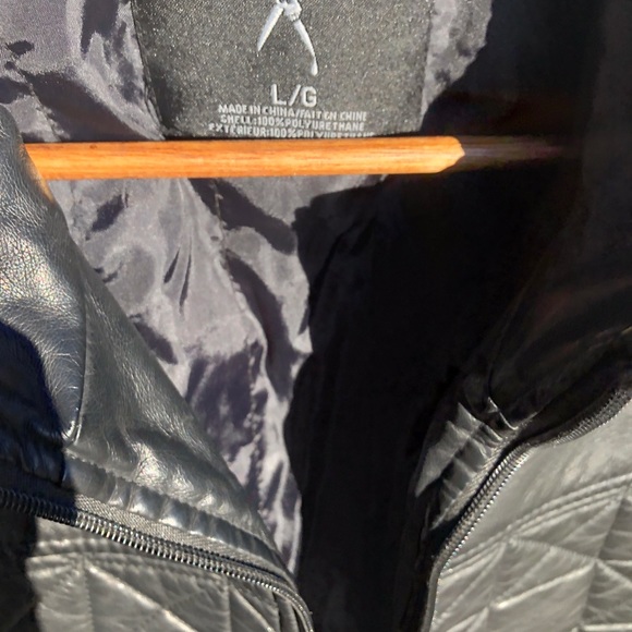 Marc Ecco leather vest - Picture 4 of 4